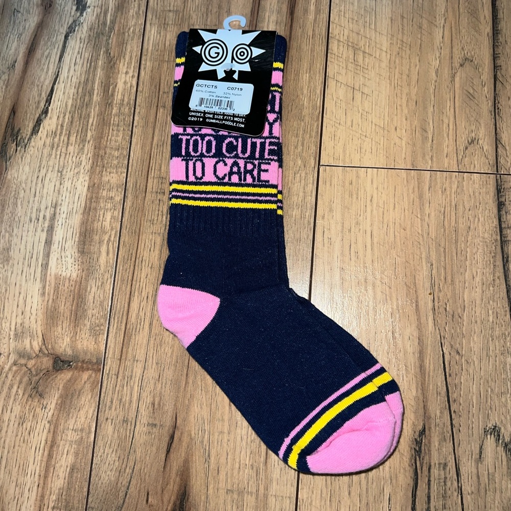 socks - Picture 2 of 3